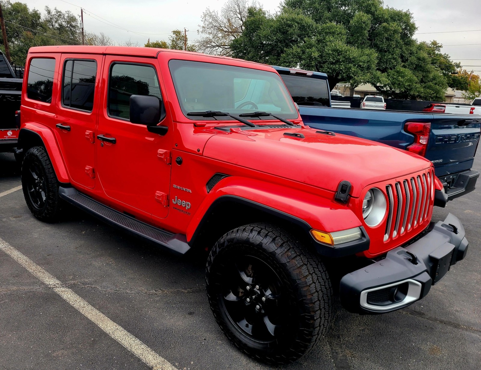 Used Car 2018 Jeep Wrangler Unlimited  Sahara For Sale Under $25,000 In Austin, Texas