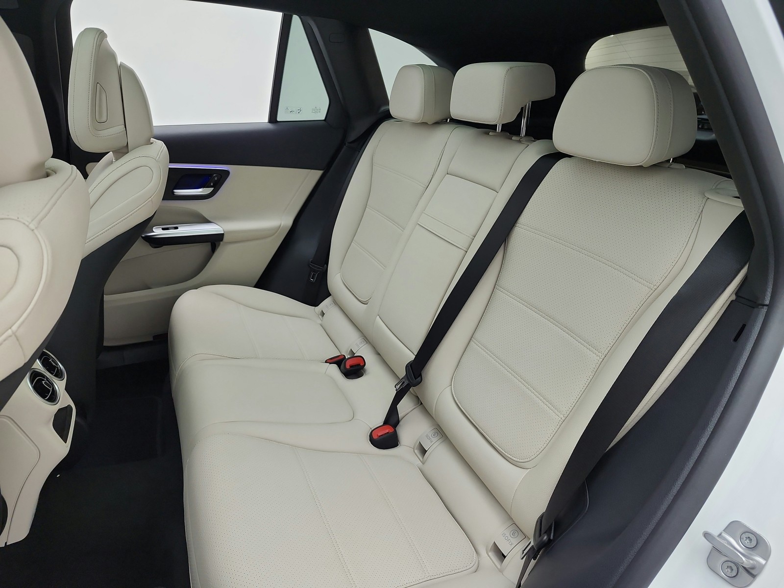 New 2027 Polar White Mercedes-Benz GLC 300 SUV image 11