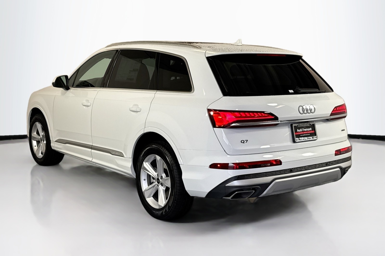 New 2026 Carrara White Audi Premium 45 quattro image 7