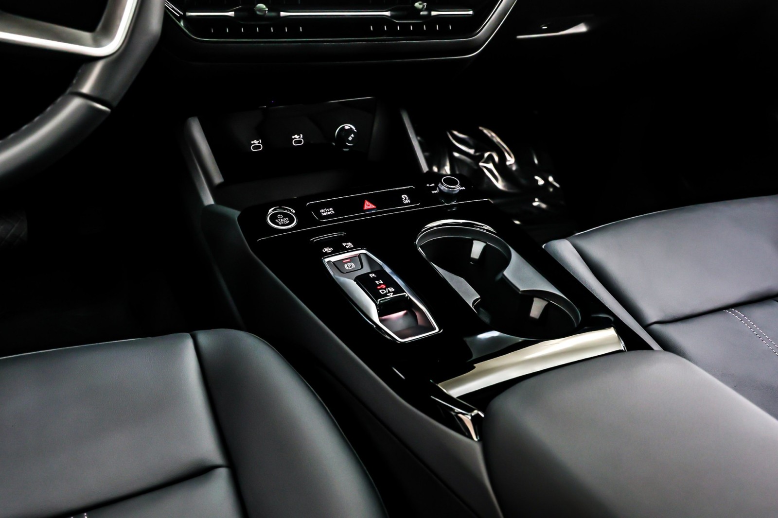 New 2025 Magnet Gray Audi Premium quattro image 6