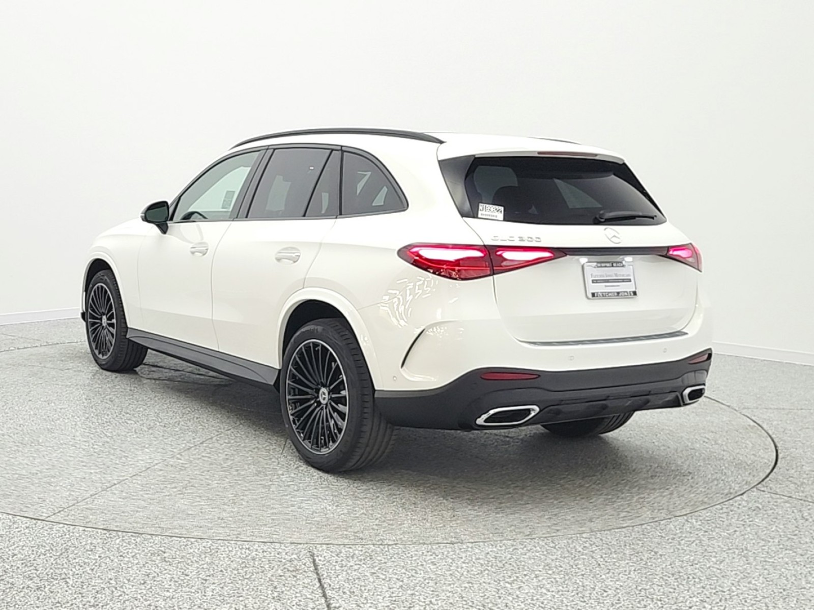 New 2026 Polar White Mercedes-Benz GLC 300 image 7