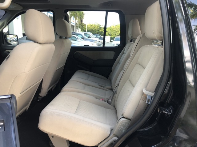 2008 Ford Explorer XLT 1 OWNER FL LOW MILES in pompano beach, Florida