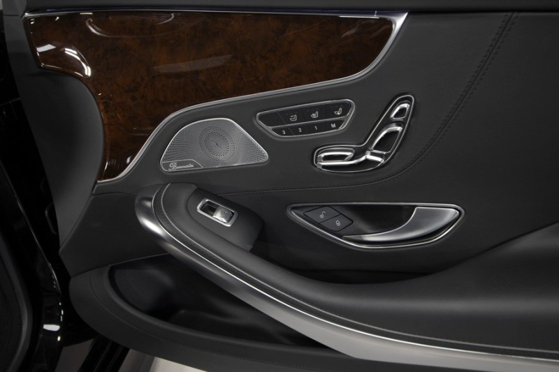 2017 Mercedes-Benz S-Class S 550 DESIGNO Cabriolet ($148,310 MSRP) *ONLY 27,000 MILES in , 