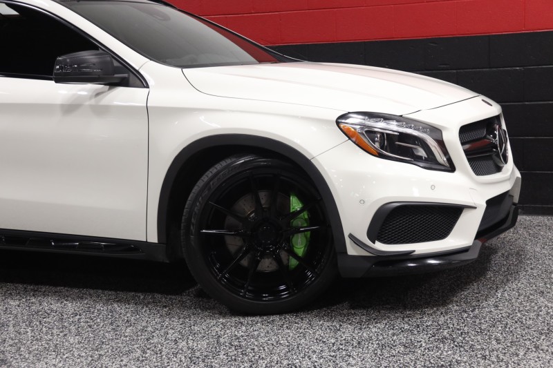 2015 Mercedes-Benz GLA 45 AMG 4MATIC w/Performance Pkgs 4dr Suv in , 