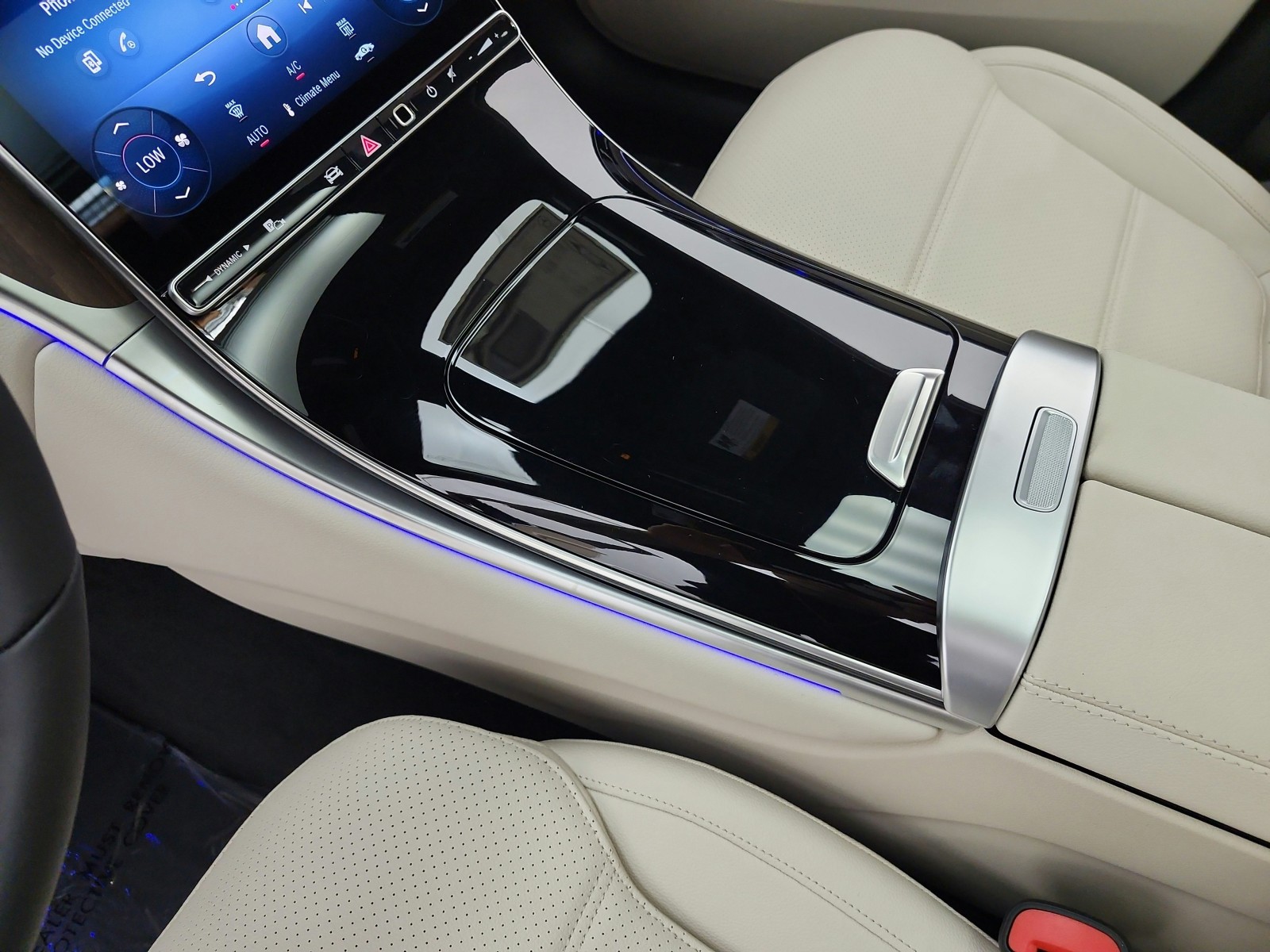 New 2027 MANUFAKTUR Alpine Grey Mercedes-Benz GLC 300 SUV image 9