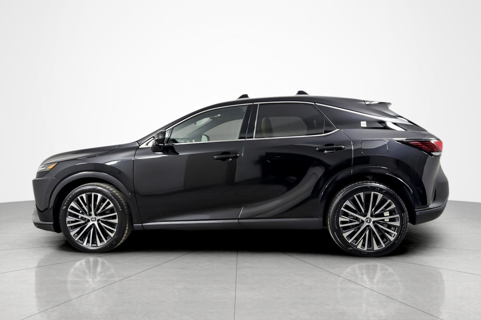 Used 2024 Caviar Lexus RX 350 AWD image 2