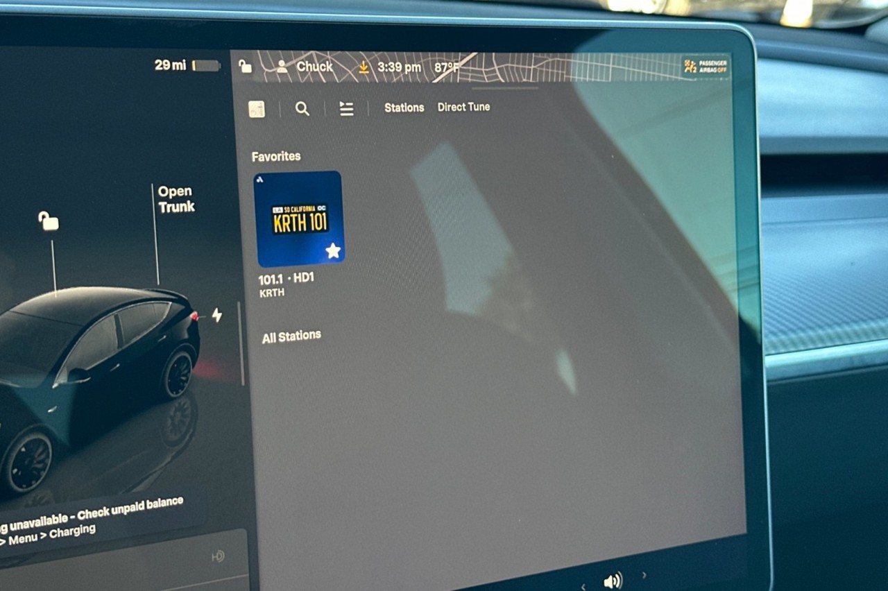 Used 2022 BLACK Tesla Performance image 17