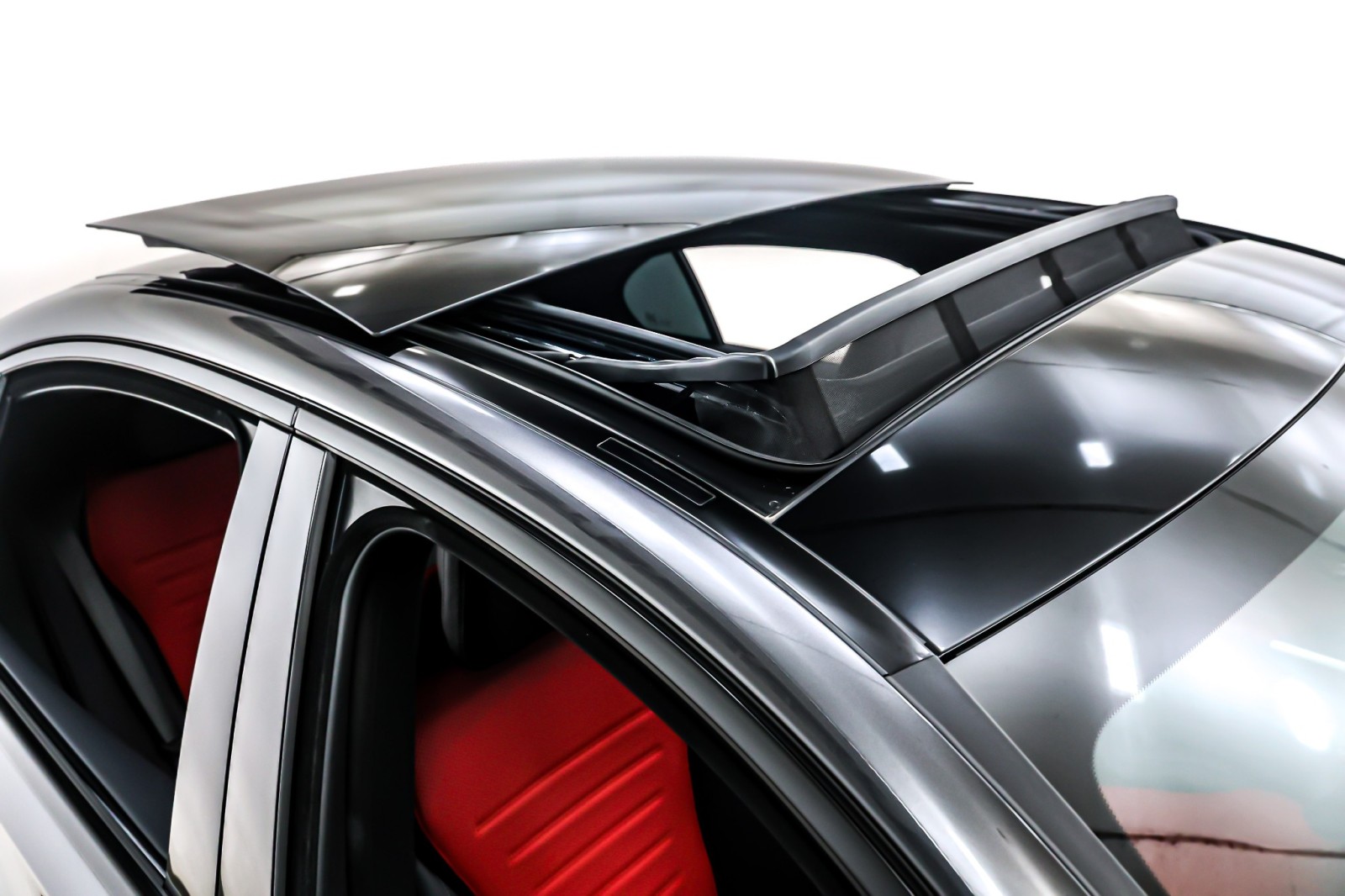 Certified Used 2025 Graphite Grey Metallic Mercedes-Benz C 300 Sedan image 24