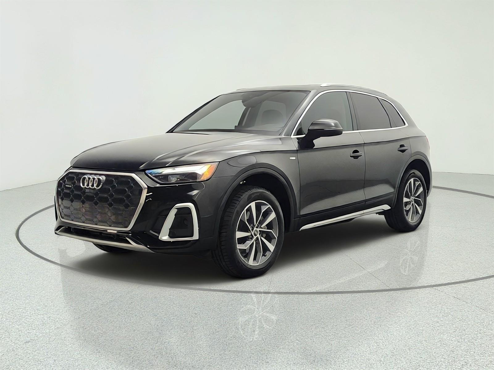 2023 Audi Q5 S line Premium Plus