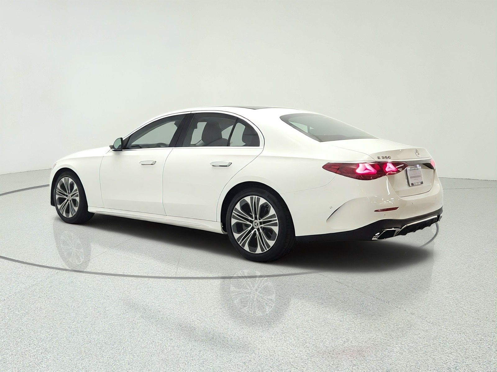 Certified Used 2026 Polar White Mercedes-Benz E 350 RWD Sedan image 7