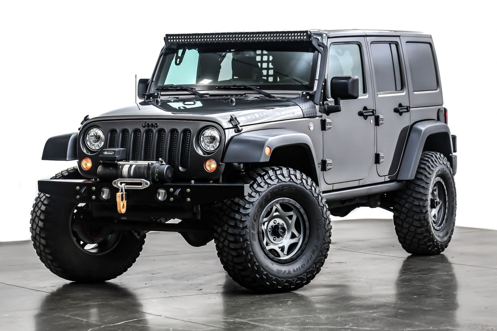 2017 Jeep Wrangler Unlimited Rubicon's photo