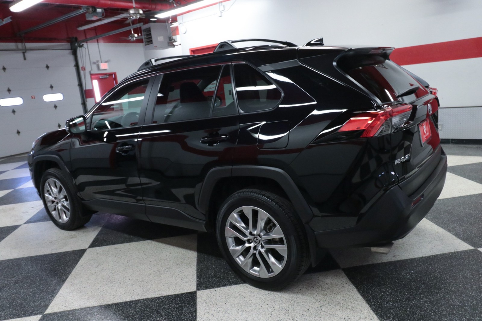Used Car 2023 Toyota Rav4  Xle Premium For Sale Under $35,000 In Austin, Texas