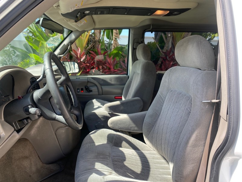 2005 Chevrolet Astro Passenger LT LOW MILES 67,376 1 OWNER in , 
