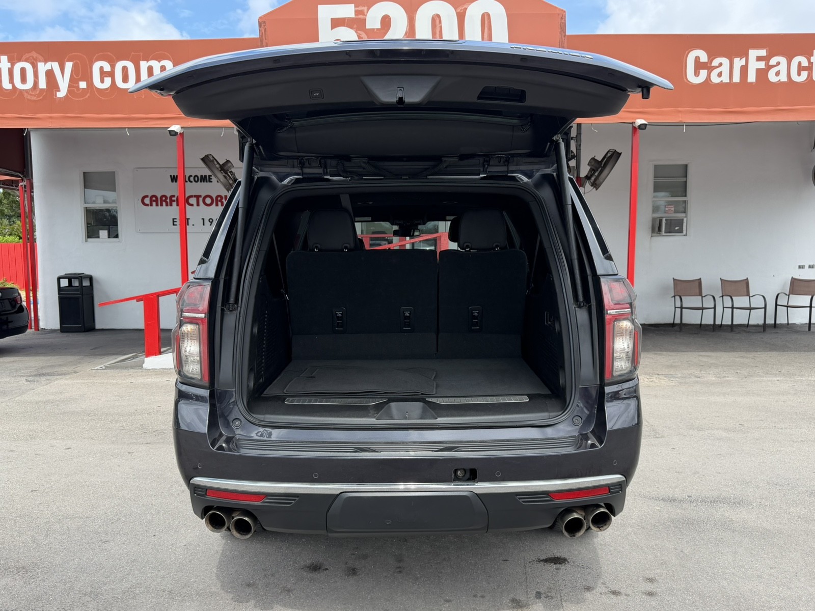 2023 Chevrolet Suburban - $41,977