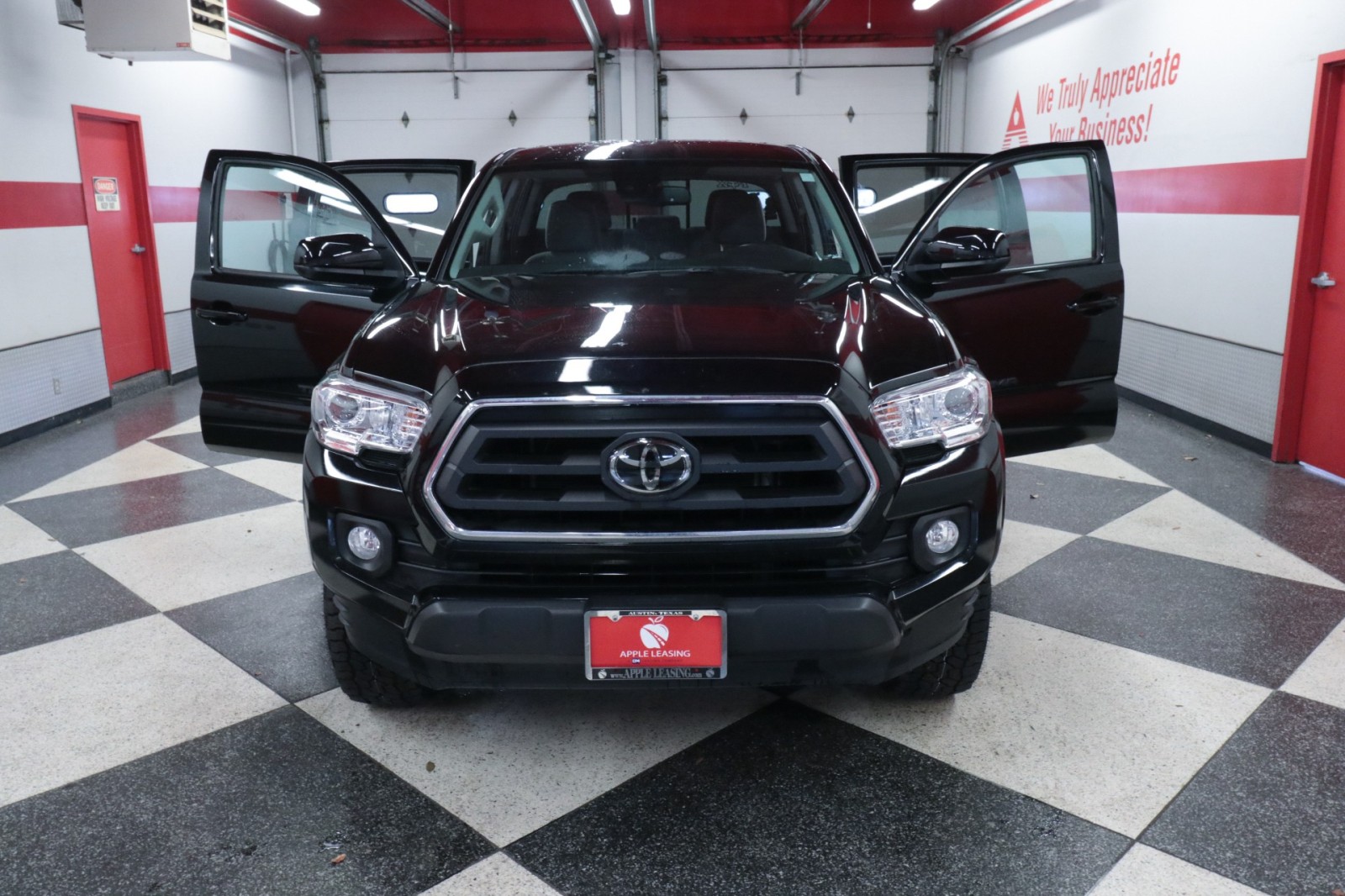 Used Car 2022 Toyota Tacoma 2wd  Sr5 For Sale Under $35,000 In Austin, Texas