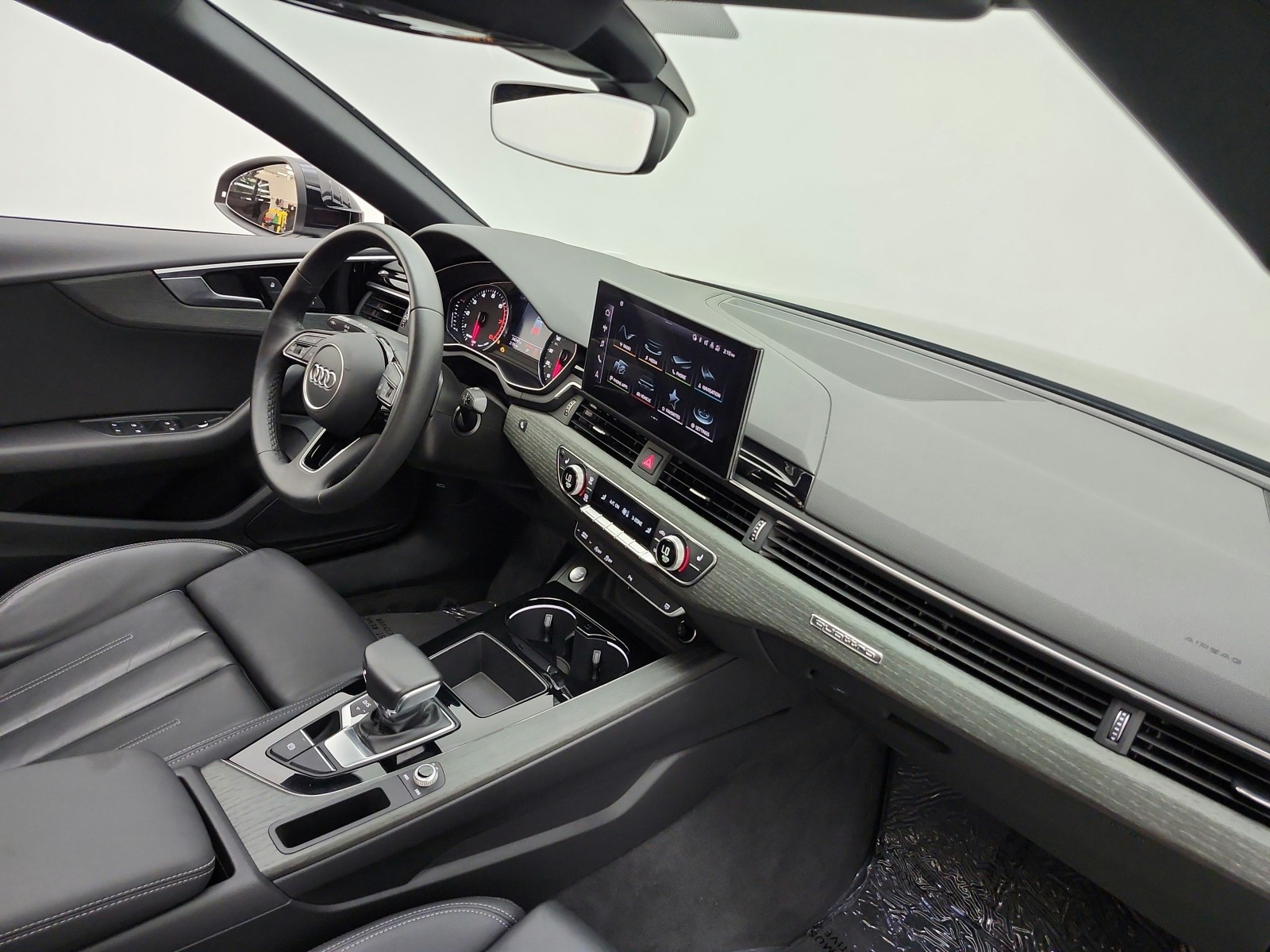 Used 2023 Mythos Black Metallic Audi S line Premium image 19