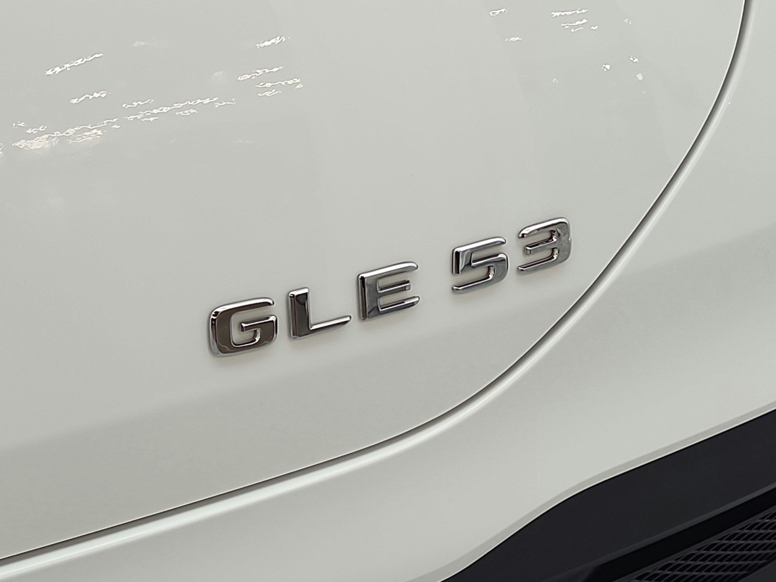 New 2026 Polar White Mercedes-Benz AMG® GLE 53 image 10