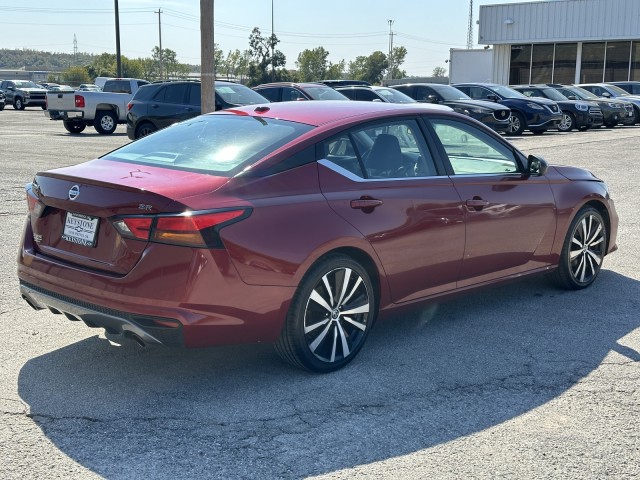 2022 Nissan Altima 2.5 SR 3