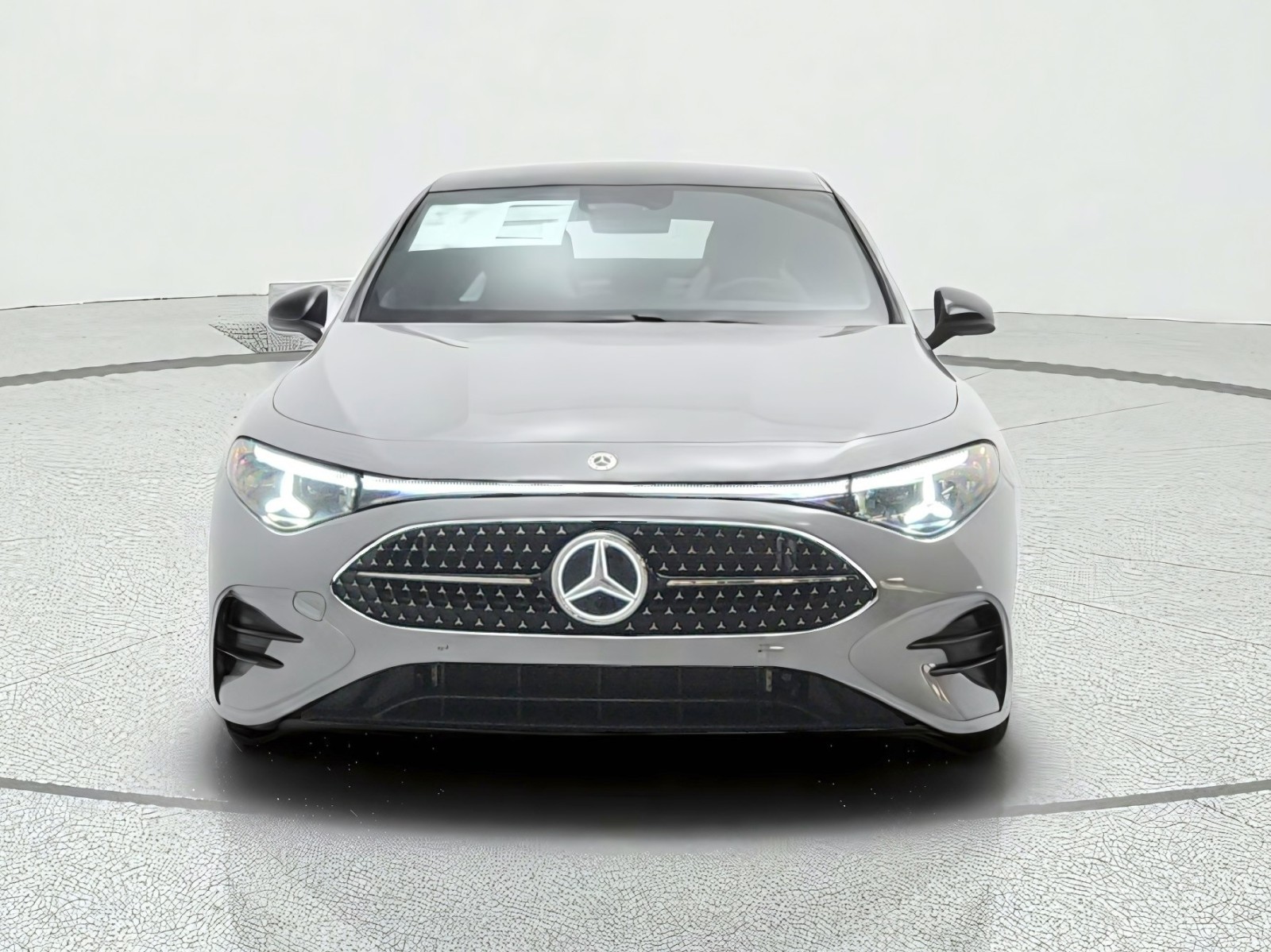 New 2027 MANUFAKTUR Alpine Grey Mercedes-Benz CLA 220 Hybrid FWD image 2