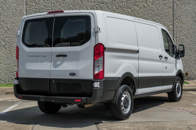 2019 Ford Transit Van  10