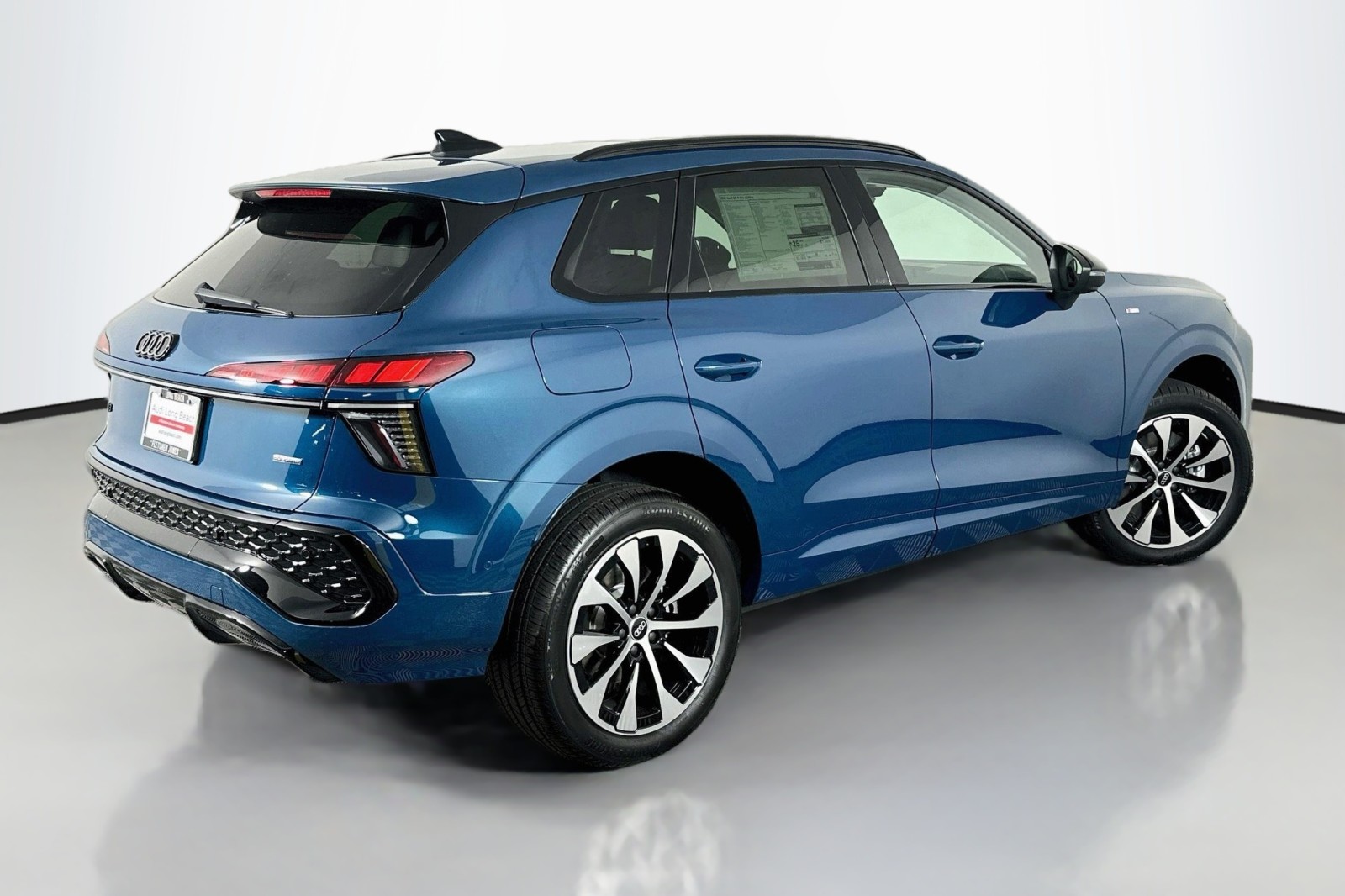 New 2026 Malpelo Blue Metallic Audi S line image 13