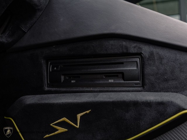 Lamborghini Aventador