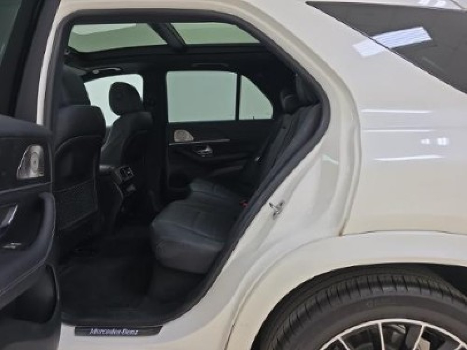 2022 Mercedes-Benz GLE 350 AMG SportLinePkg RunningBoards 3