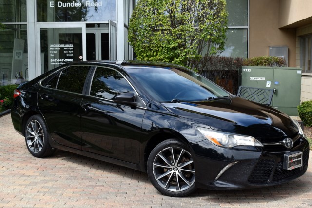 2015 Toyota Camry XSE Power Moonroof Remote Start Heated Front Seats MSRP $28,125 3