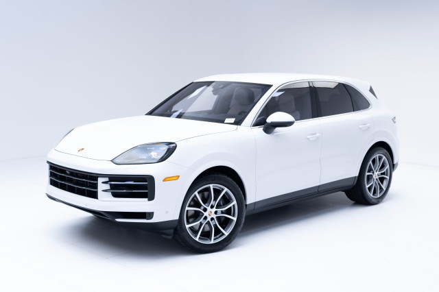 2025  Cayenne  in , 