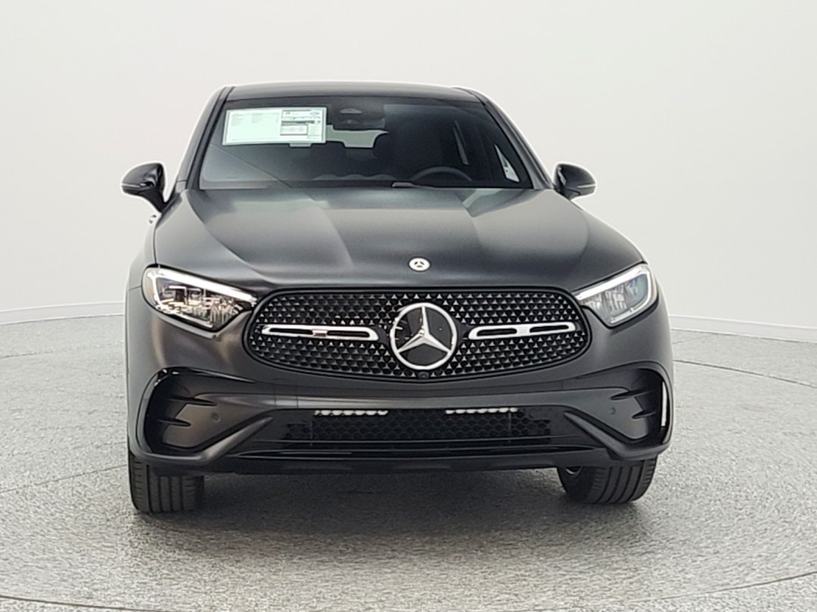 New 2026 MANUFAKTUR Graphite Grey Magno Mercedes-Benz GLC 300 image 2