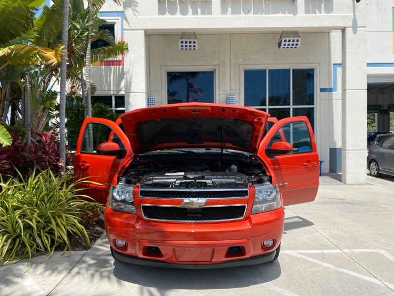 2009 Chevrolet Avalanche LT PU LOW MILES 58,696 in ,