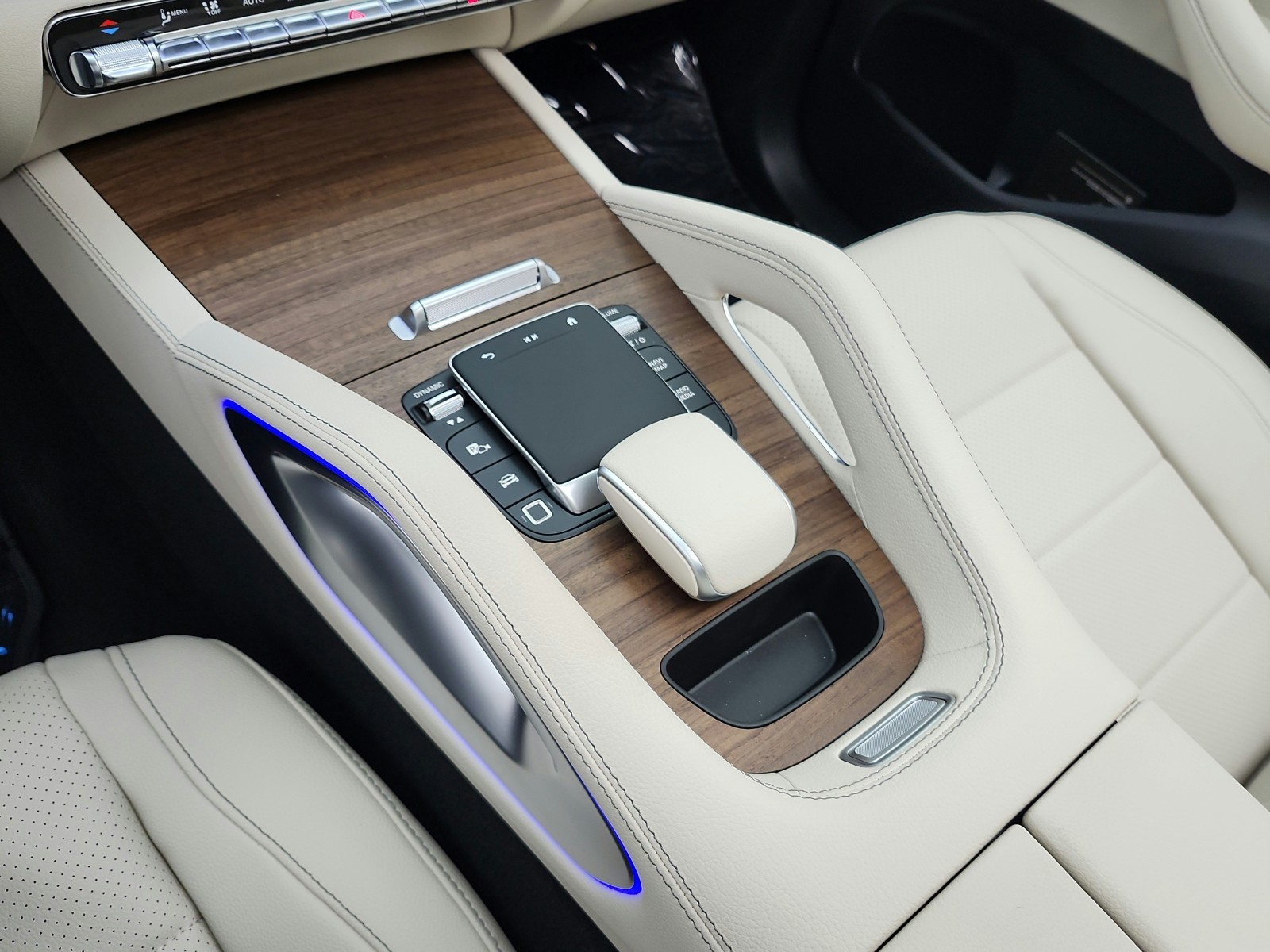 New 2026 Polar White Mercedes-Benz GLE 350 image 10