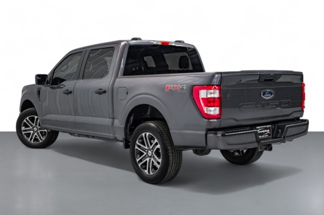 2023 Ford F-150 XL 8