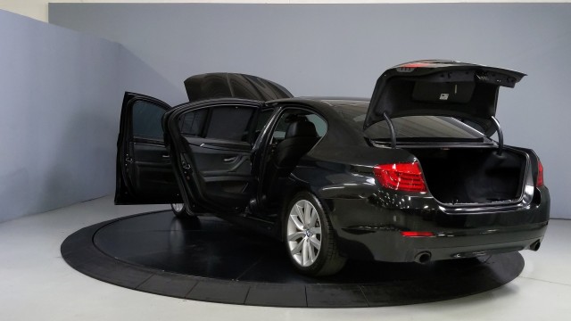 2011 BMW 5 Series 535i xDrive 13
