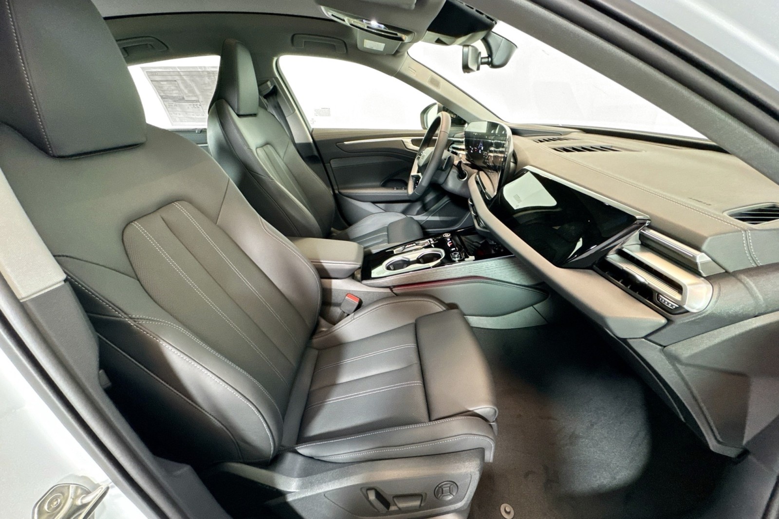 New 2026 GLACIER WHITE Audi Premium Plus quattro image 24