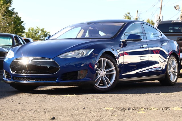 2015  Model S 70D in , 