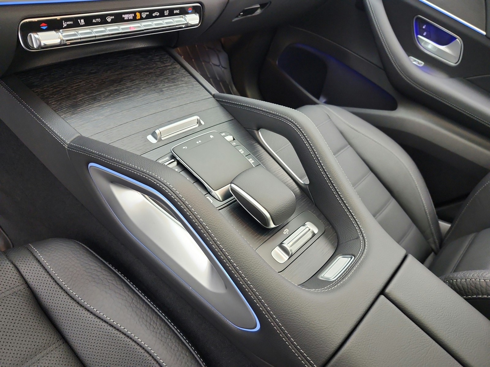 New 2026 Black Mercedes-Benz GLS 450 4MATIC® SUV image 10