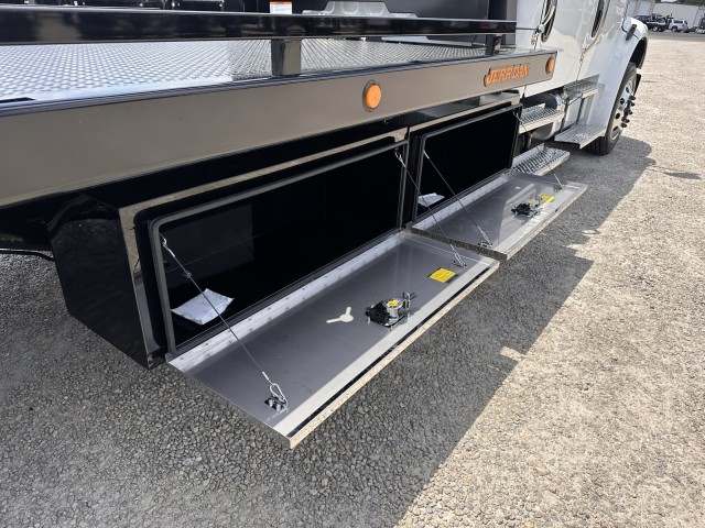 2024 Freightliner M2 Crew Cab Custom 22'  Rollback  in , 