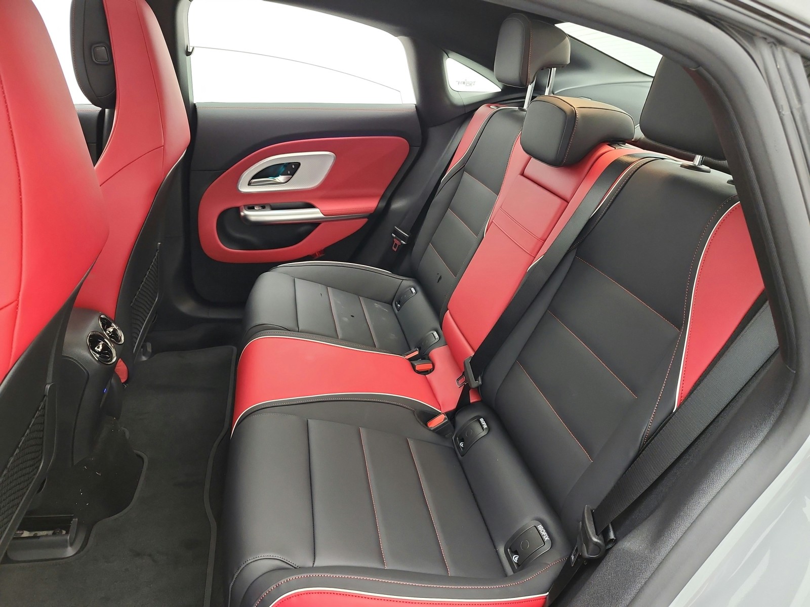 New 2026 MANUFAKTUR Alpine Grey Mercedes-Benz CLA 350 image 11