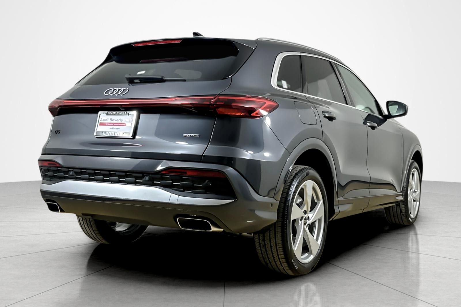 Used 2026 Tambora Gray Metallic Audi Premium Plus 2.0 TFSI quattro image 5