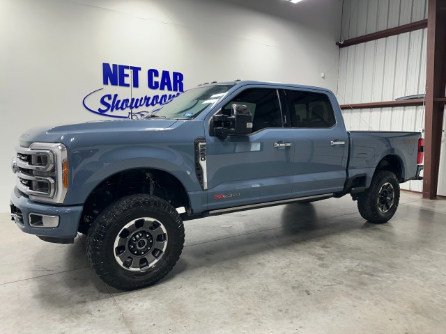 2023 Ford Super Duty F-250 SRW Platinum in , 