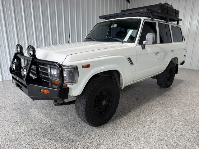 White 1989 Toyota Land Cruiser SUV / Crossover Automatic