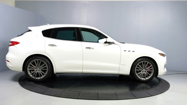 2019 Maserati Levante GranLusso 7