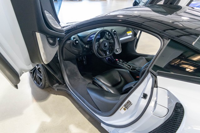 Used Car 2022 Mclaren Gt  For Sale Under $160,000 In Boerne, Texas