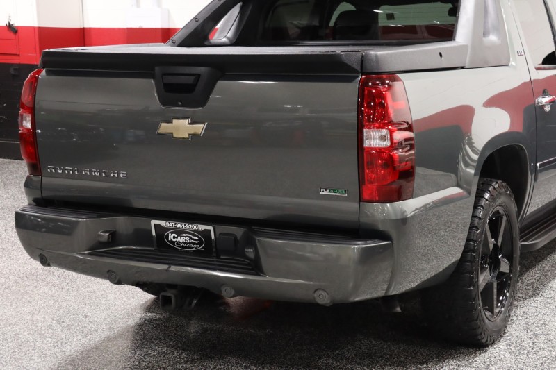 2011 Chevrolet Avalanche 4WD LTZ 4DR Truck in , 