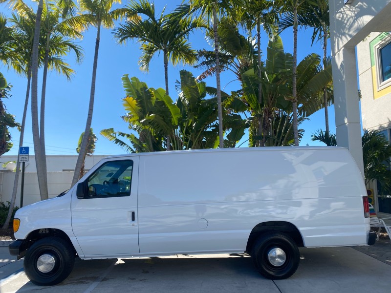 2003 Ford Econoline Cargo Van E 250 SUPER CARGO LOW MILES 67,419 in , 
