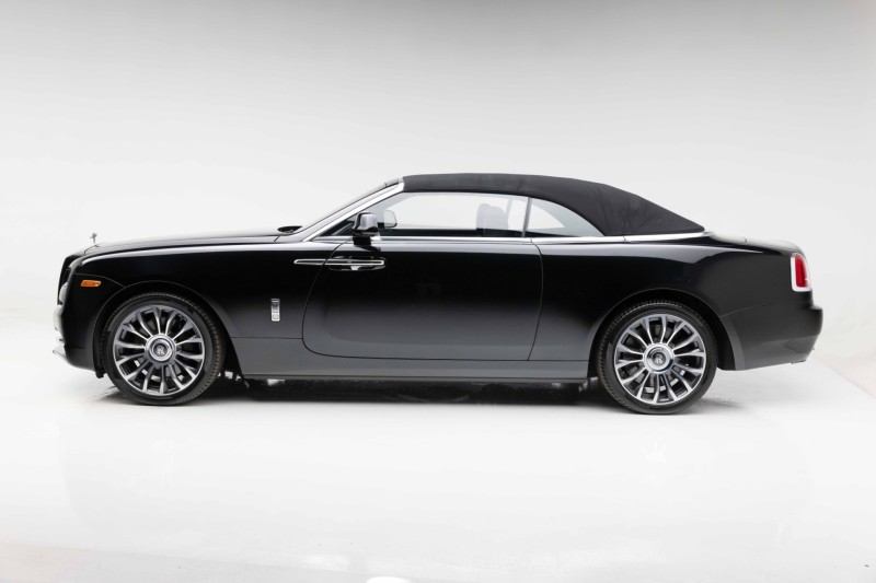 2019 Rolls-Royce Dawn  in , 