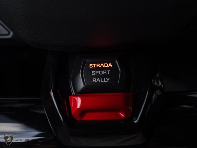 Lamborghini Huracan Sterrato