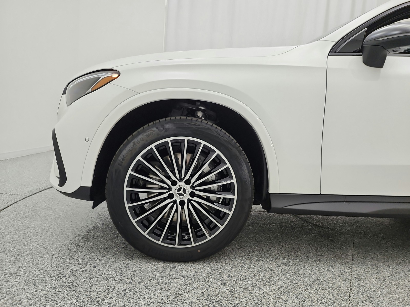 New 2026 Polar White Mercedes-Benz GLC 300 4MATIC® Coupe image 13