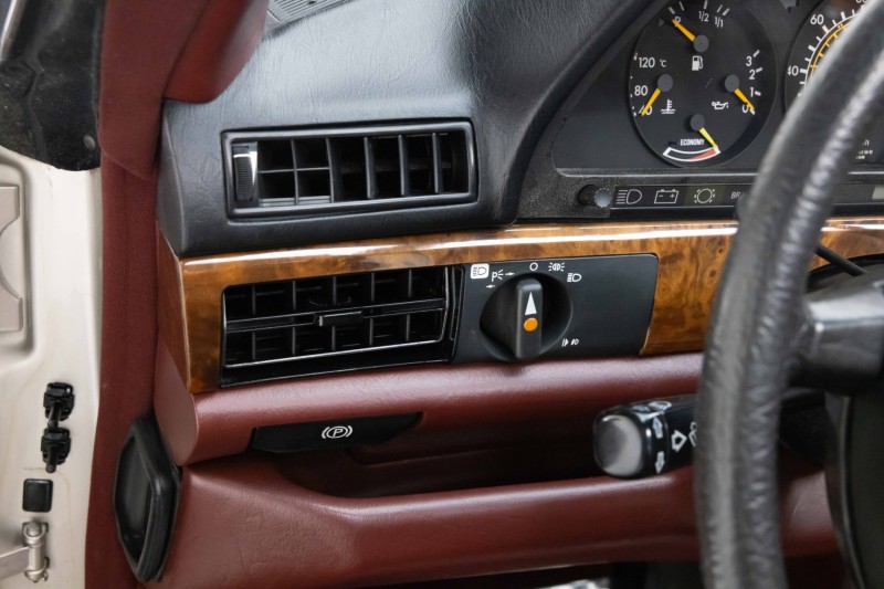 1985 Mercedes-Benz 500 SEC 500 SEC in , 